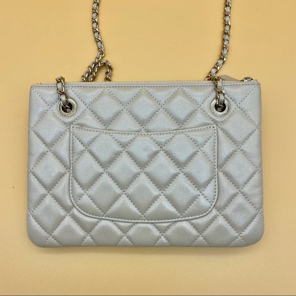 CHANEL 2020SS Pouch on Chain multiple-way bag