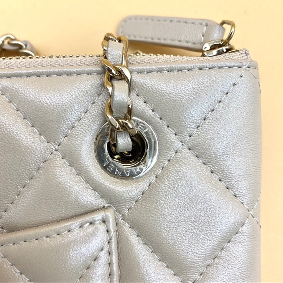 CHANEL 2020SS Pouch on Chain multiple-way bag