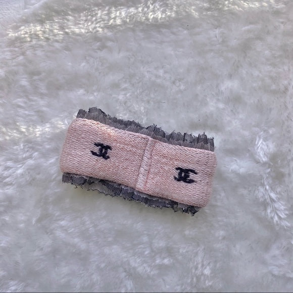 CHANEL CC cotton lace bracelet