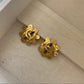 CHANEL   snowflake earrings