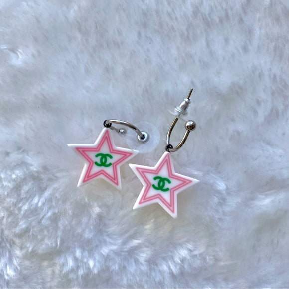 CHANEL   two colour star earrings (ND)