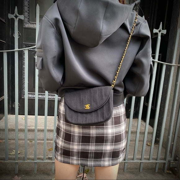 CHANEL   24k gold cloth shoulder bag