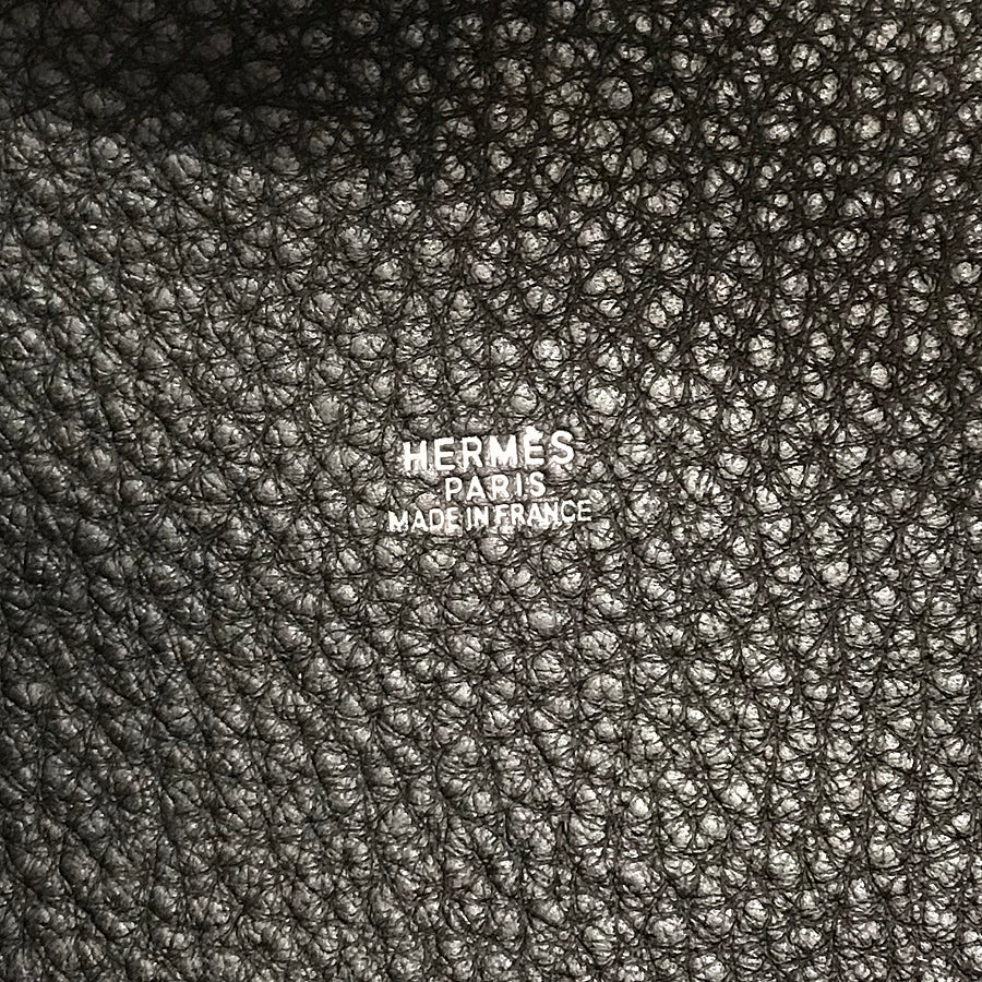 HERMES ?G carved seal 2003 Handbag