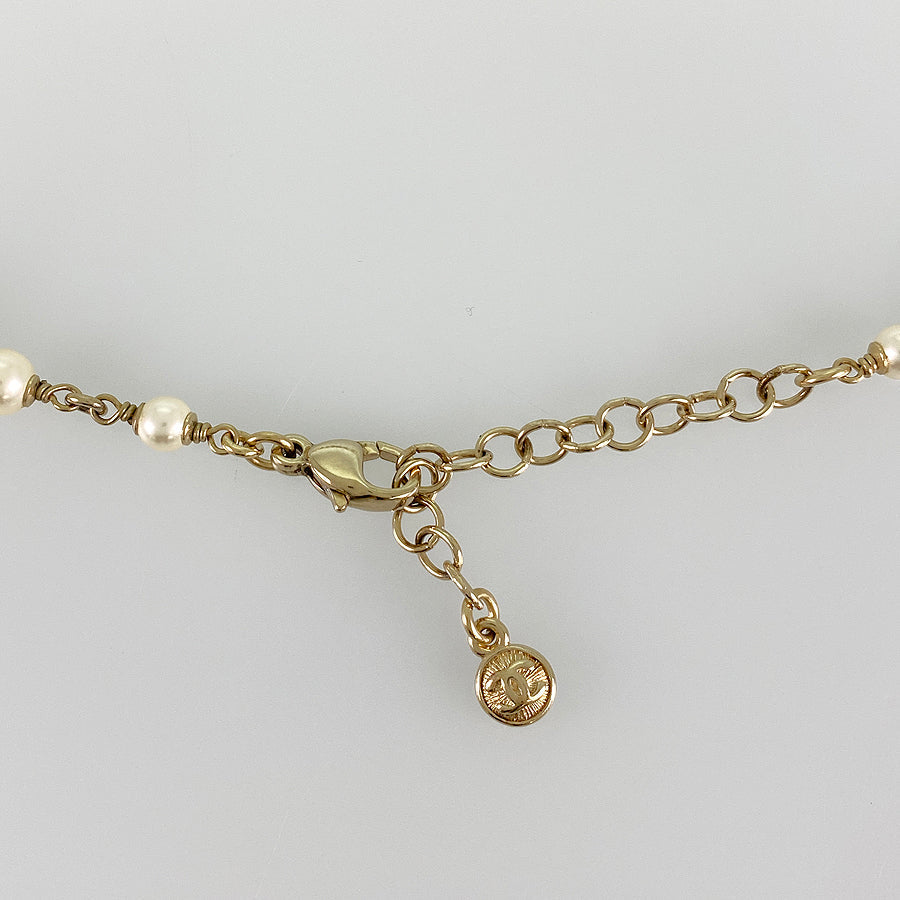 CHANEL Necklace
