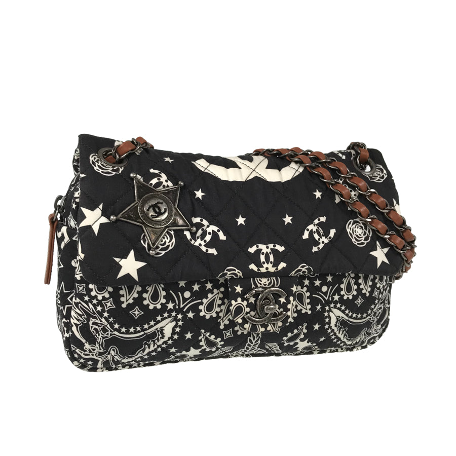 CHANEL WChain Shoulder Shoulder bag