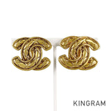 CHANEL Matrasse COCO Mark Earring