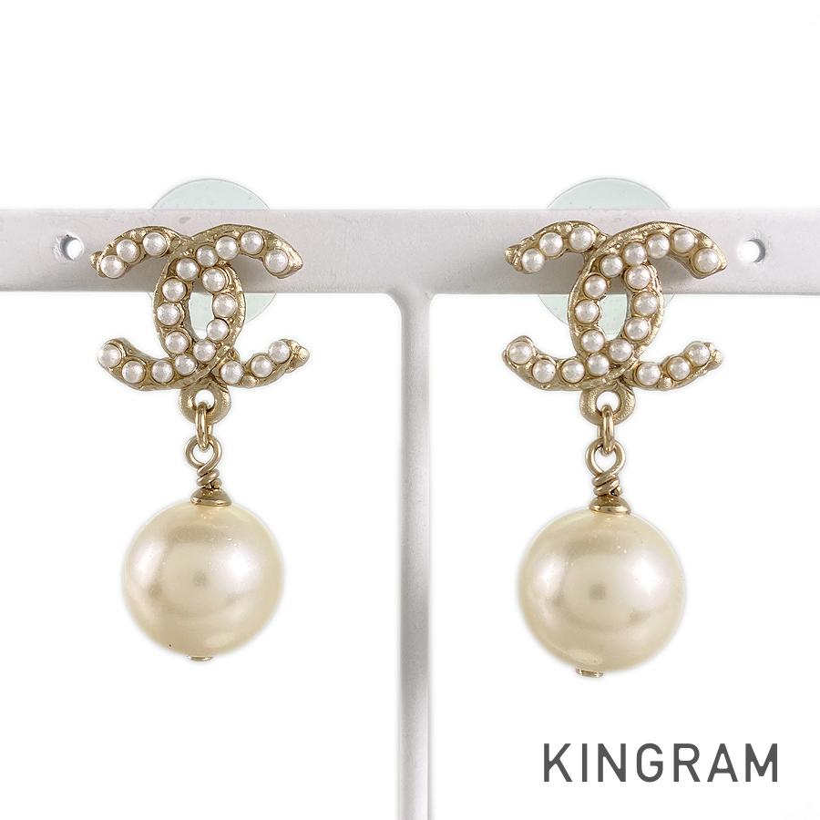 CHANEL COCO Mark Earring