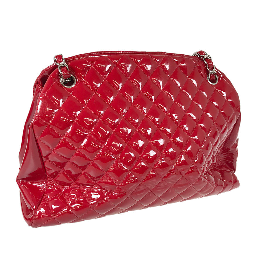 CHANEL Mademoiselle Shoulder bag