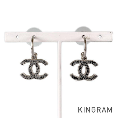 CHANEL COCO Mark earring