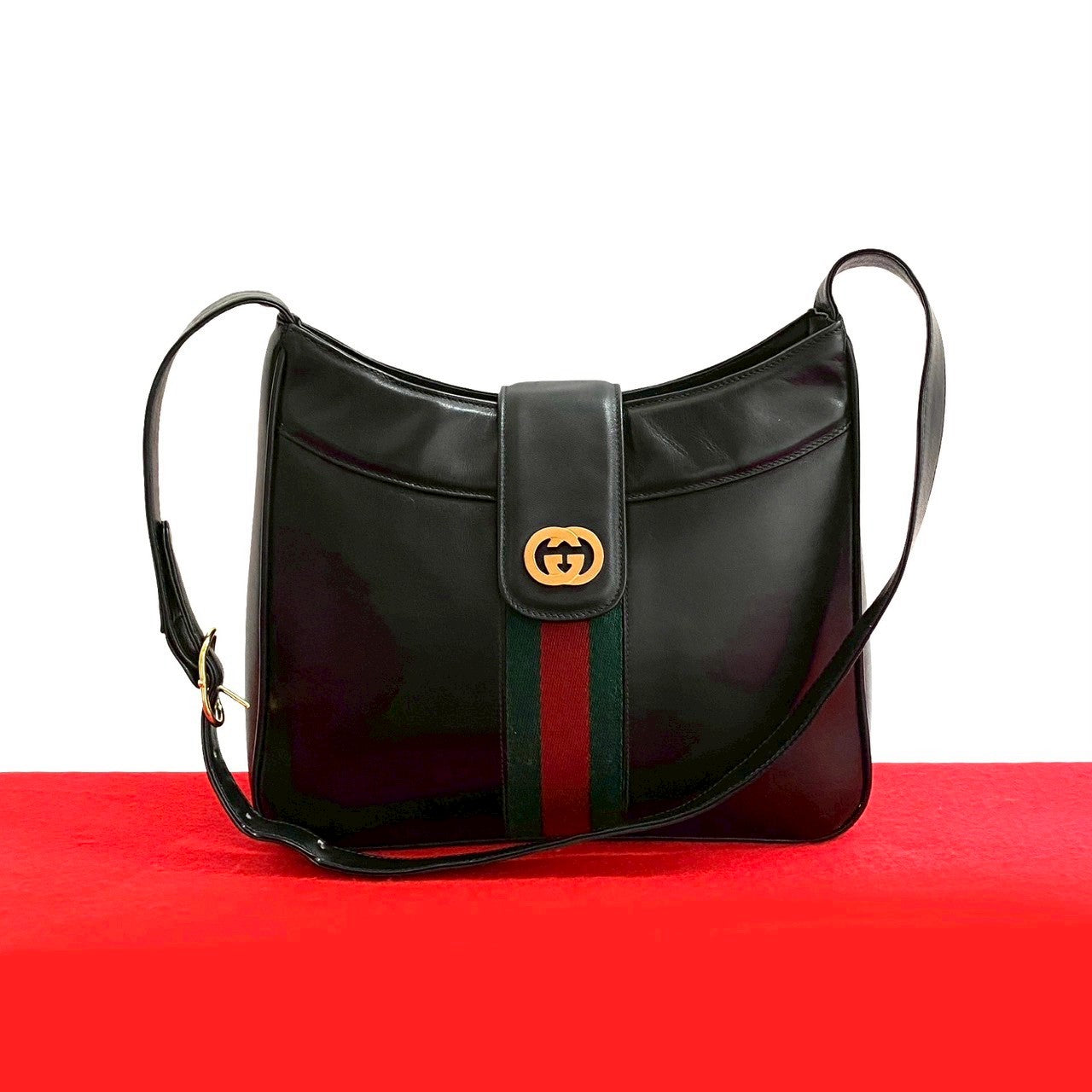 Gucci Old Gucci Leather Shoulder Bag