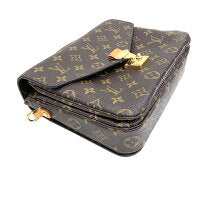 Louis Vuitton Pochette Metis Monogram Shoulder Bag