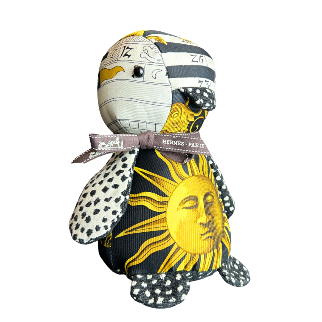 Astrologie   Silk Scarf Courageous Penguin