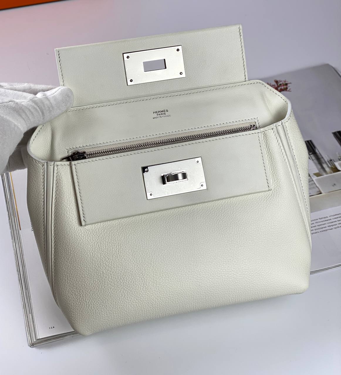 Luxury Hermes 24/24 Bag Evercolor with Swift 21 white palladium-platedHardware