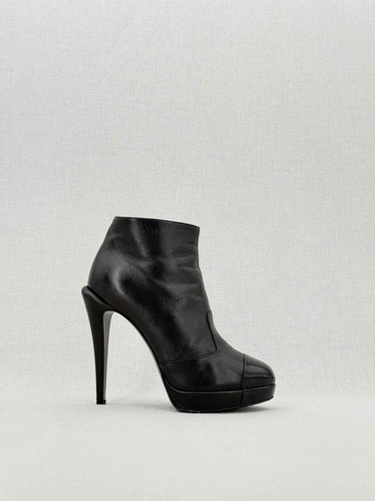 CHANEL Black Size EU 38.5 Ankle Boots