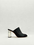CHANEL Black Size EU 38.5 Mules