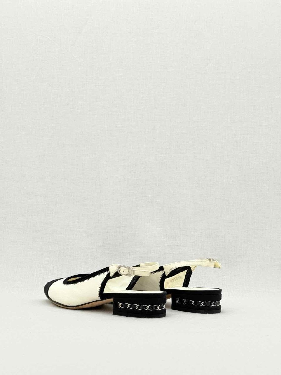 CHANEL Cream & Black Size EU 36 Slingbacks