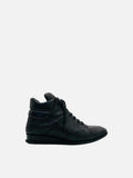 CHANEL High Top Black Quilted Size EU 35.5 Sneakers