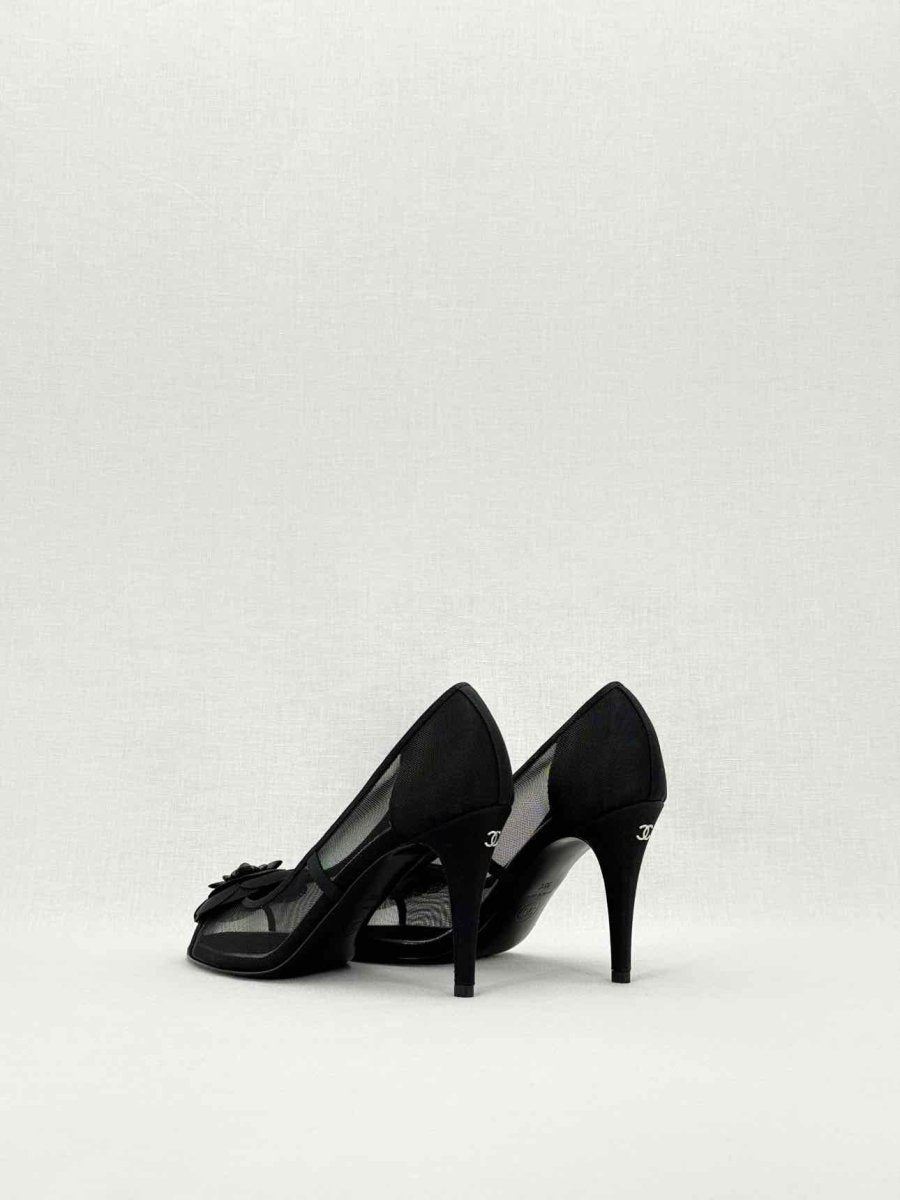 CHANEL Mesh Camellia Black Size EU 38 Pumps