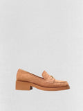 CHANEL Pink Size EU 37.5 Loafers