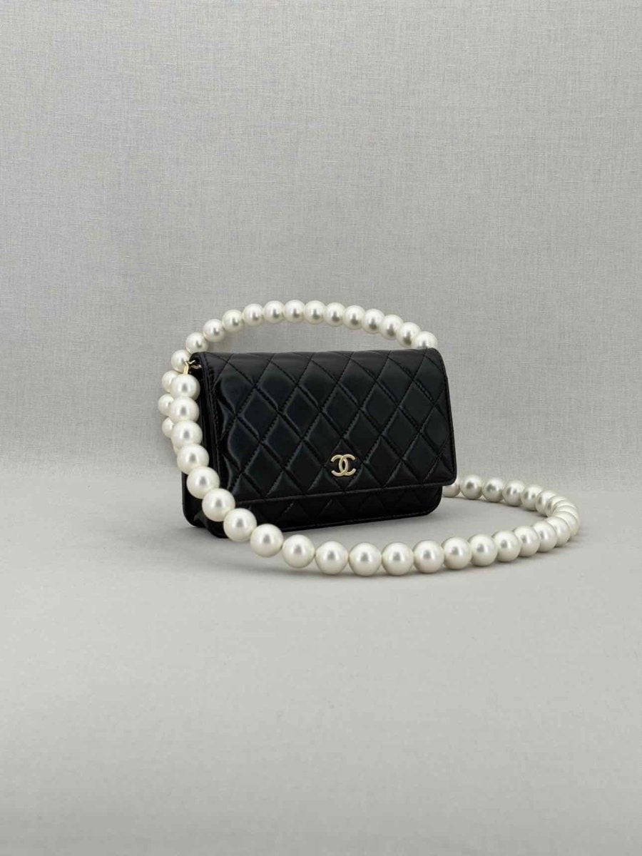 CHANEL Wallet on Chain Black Shoulder Bag