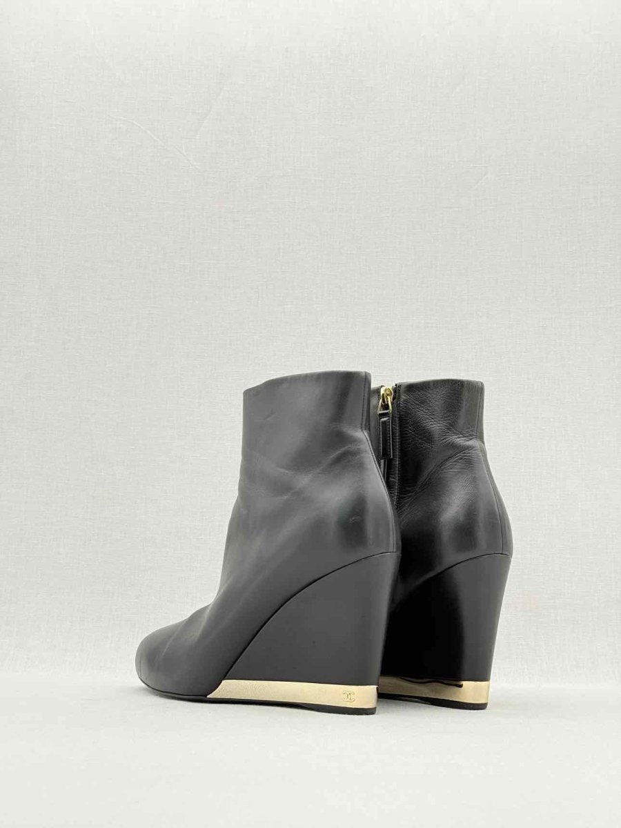 CHANEL Wedge Black Size EU 39 Ankle Boots