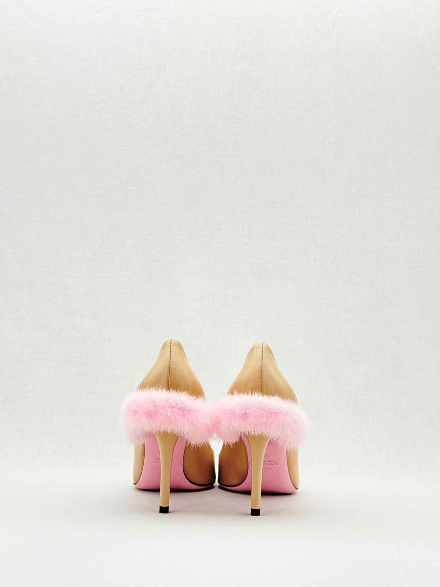 FENDI Beige Size EU 38 Pumps