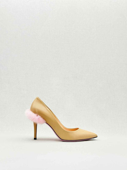 FENDI Beige Size EU 38 Pumps