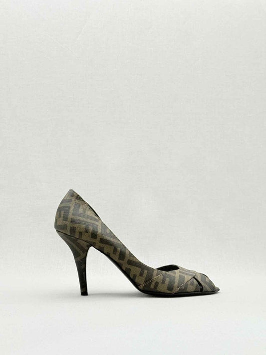 FENDI Brown Zucca Size EU 40 Pumps