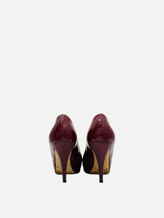 FENDI Ruby Red FF Motif Size EU 39 Pumps