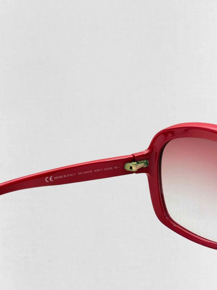 GUCCI Red Sunglasses