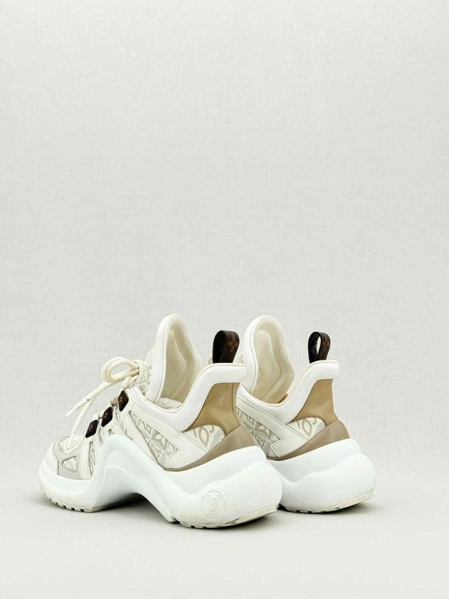 LOUIS VUITTON Archlight Monogram Size EU 37 Sneakers