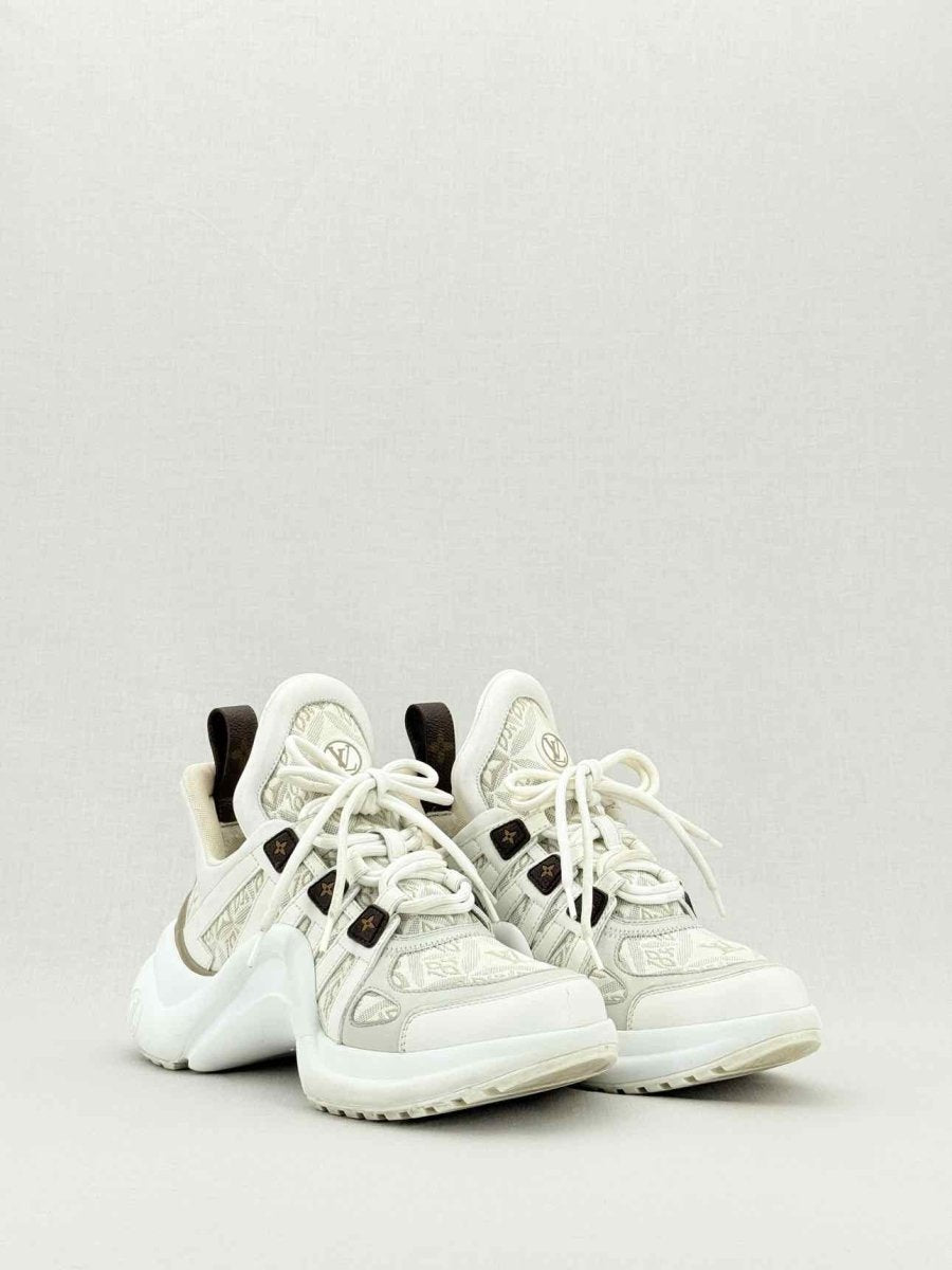 LOUIS VUITTON Archlight Monogram Size EU 37 Sneakers