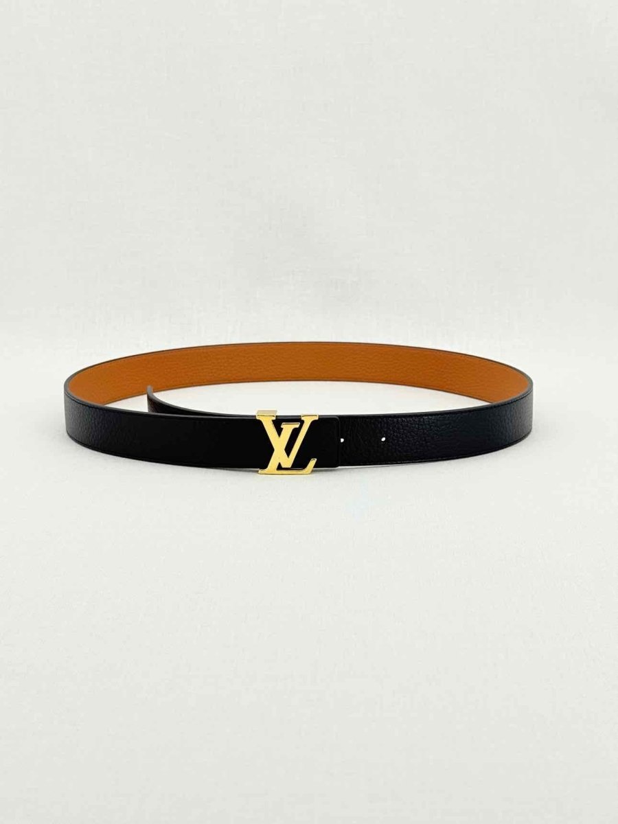 LOUIS VUITTON Black Belt
