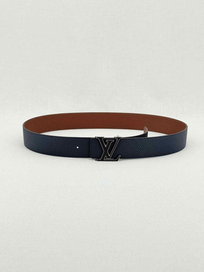 LOUIS VUITTON Black Belt