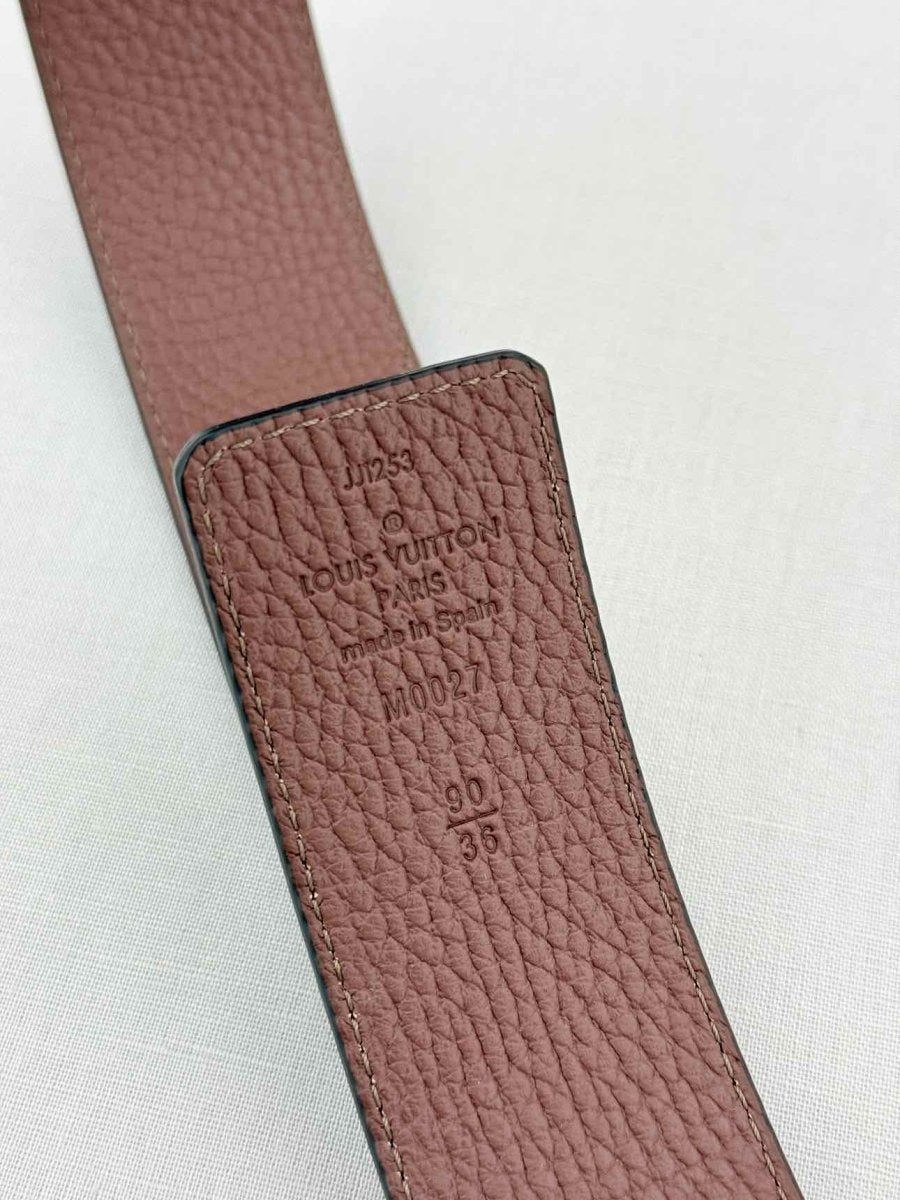 LOUIS VUITTON Black Belt