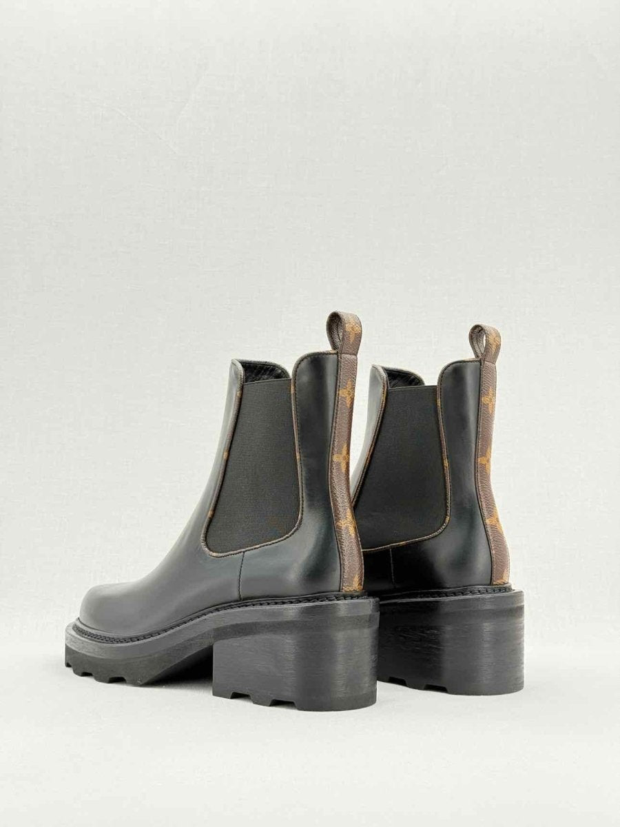 LOUIS VUITTON Black Monogram Size EU 38.5 Ankle Boots