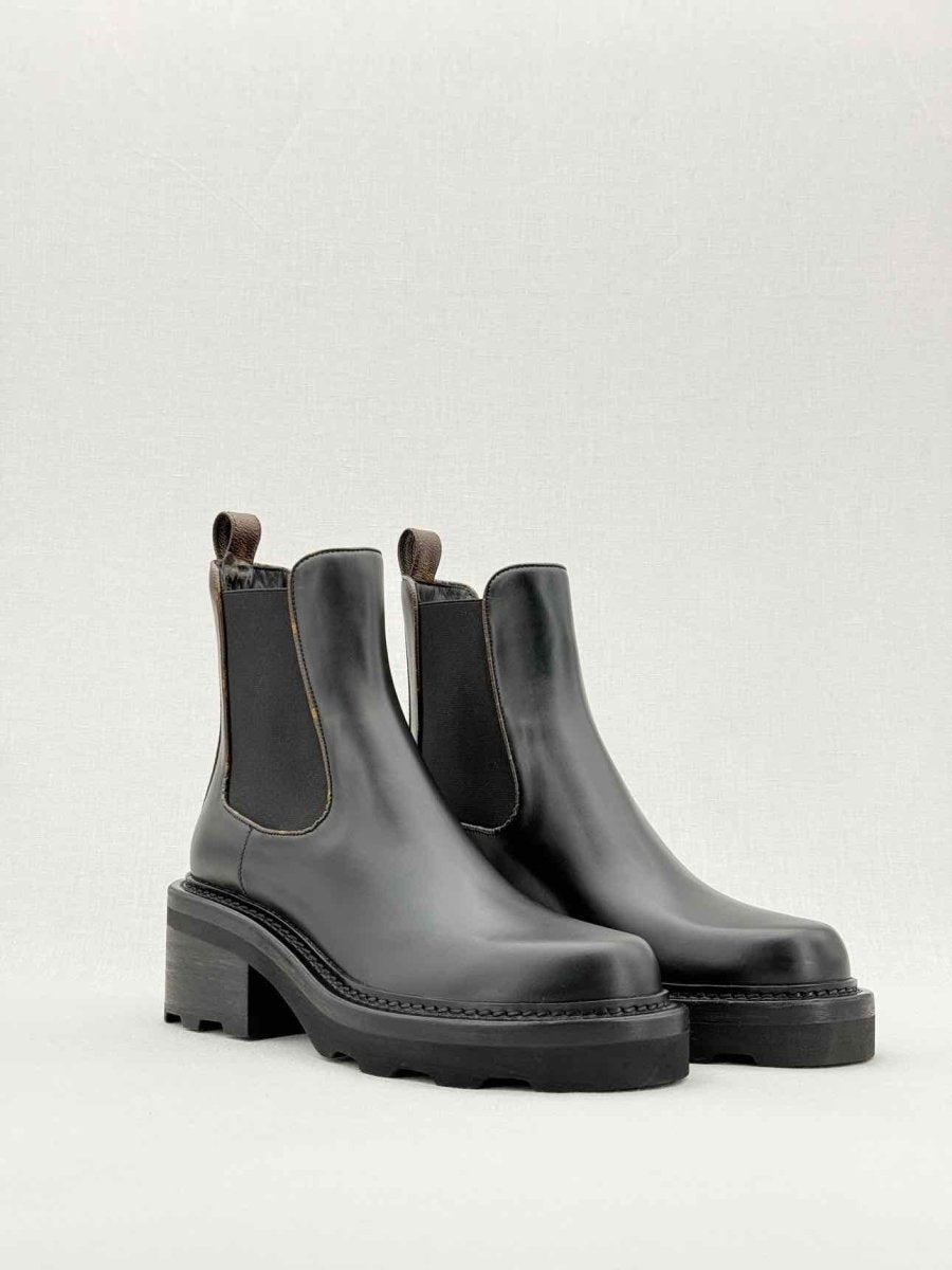 LOUIS VUITTON Black Monogram Size EU 38.5 Ankle Boots