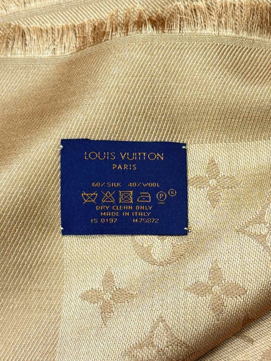 LOUIS VUITTON Caramel Shawl