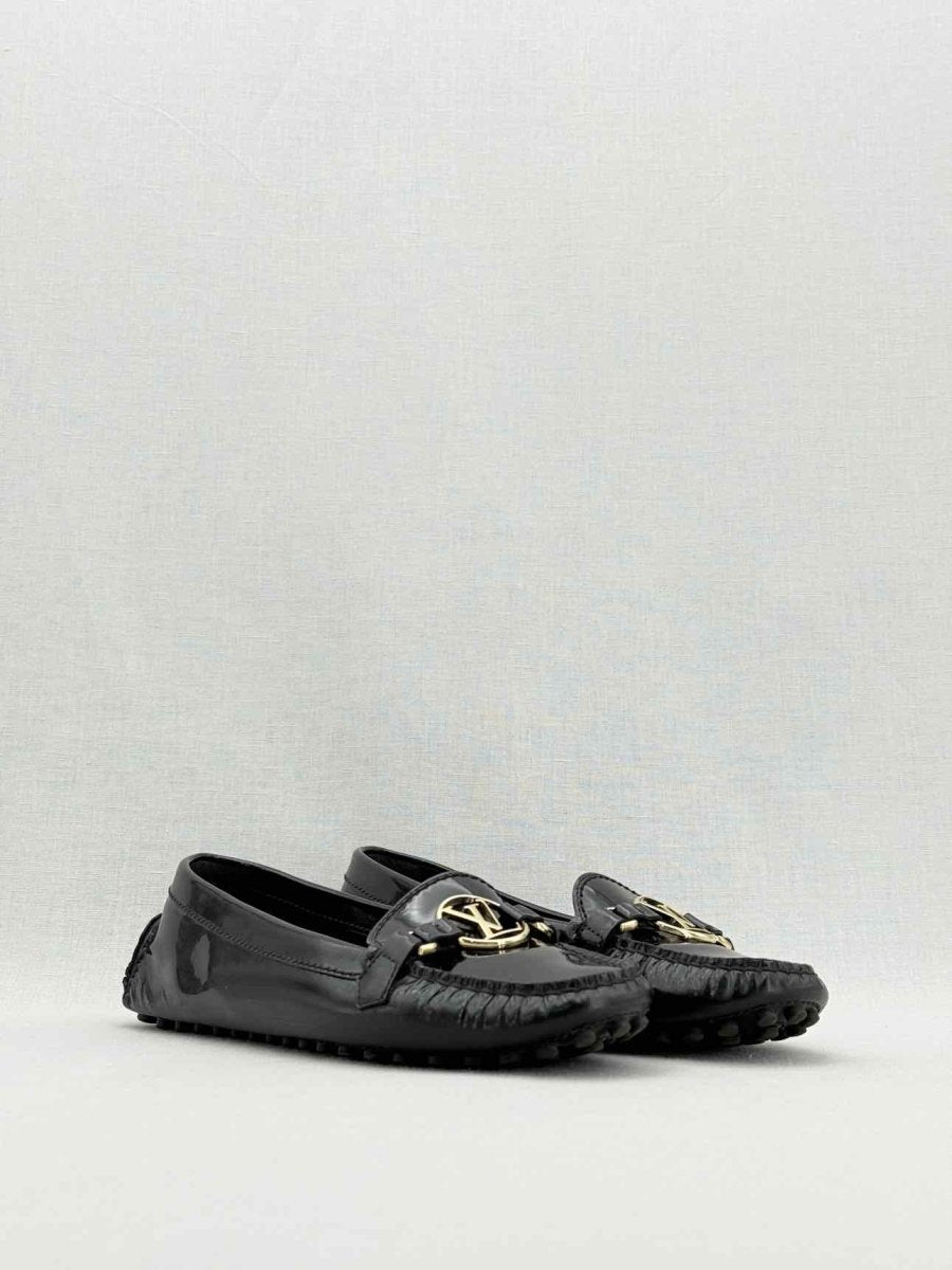 LOUIS VUITTON Dauphine Black Size EU 40 Loafers