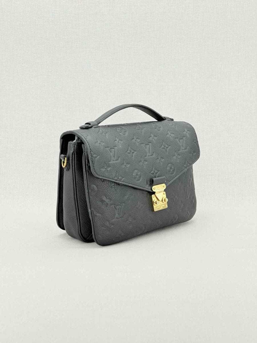 LOUIS VUITTON Metis Black Monogram Shoulder Bag