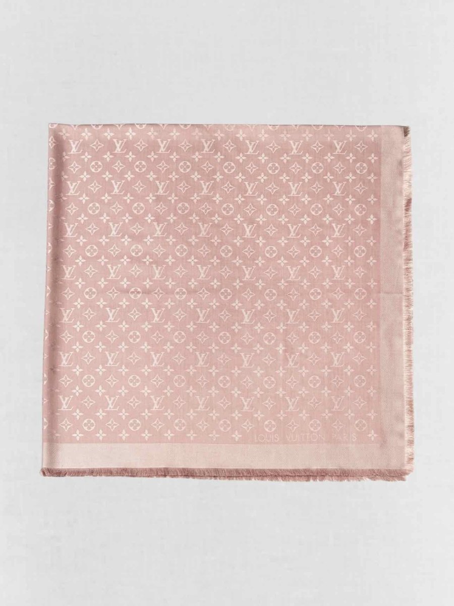 LOUIS VUITTON Pink Shawl