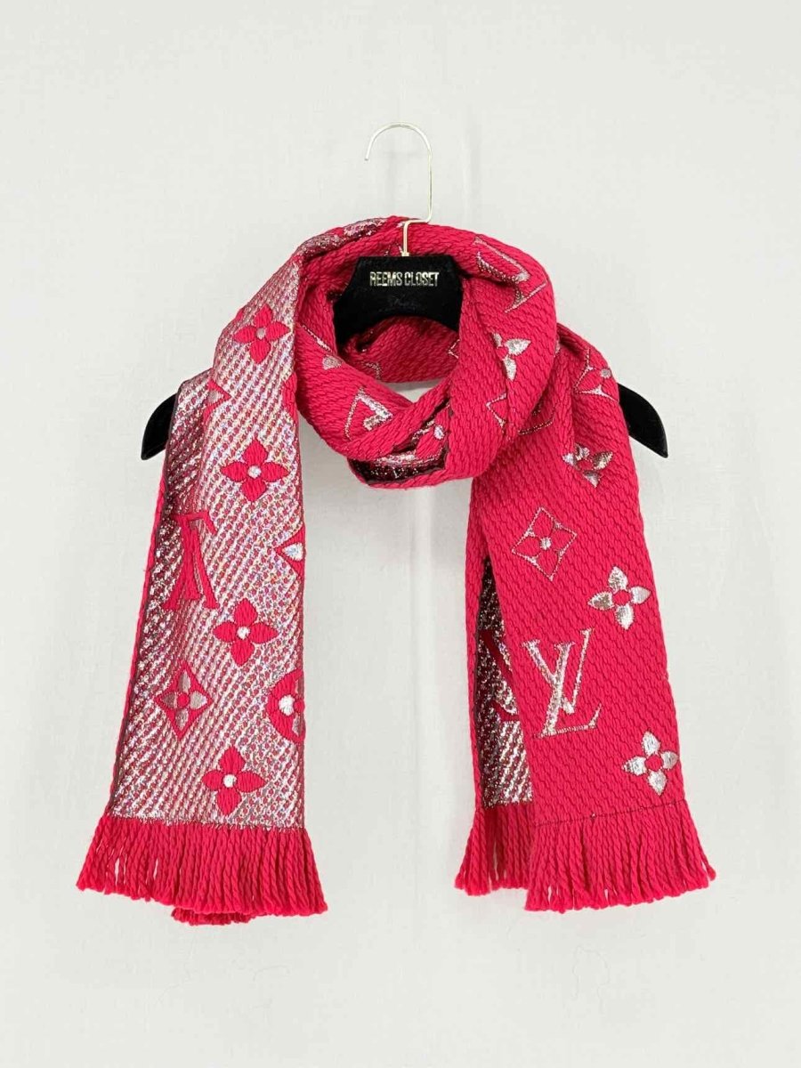 LOUIS VUITTON Red Logomania Scarf