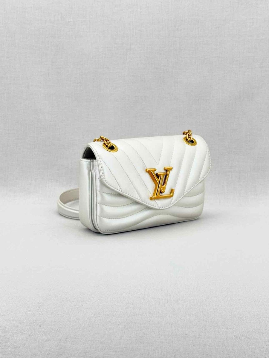 LOUIS VUITTON Wave Silver Quilted Shoulder Bag