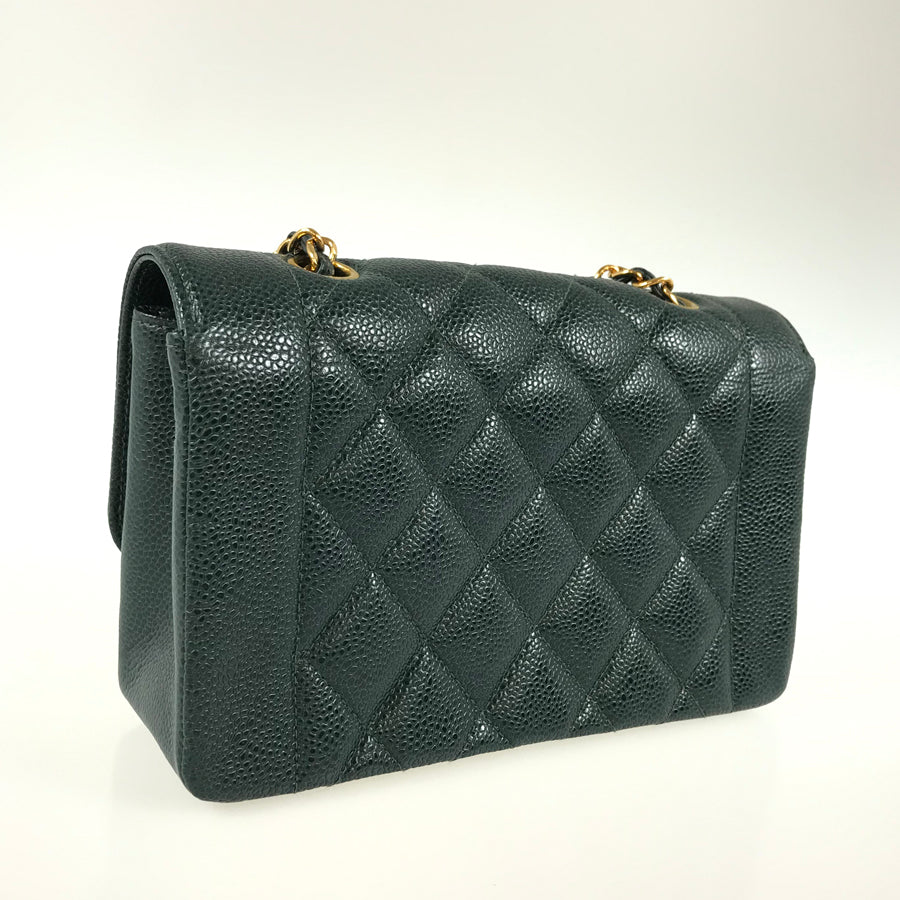 CHANEL Matelasse Diana 22 A01164 Shoulder bag