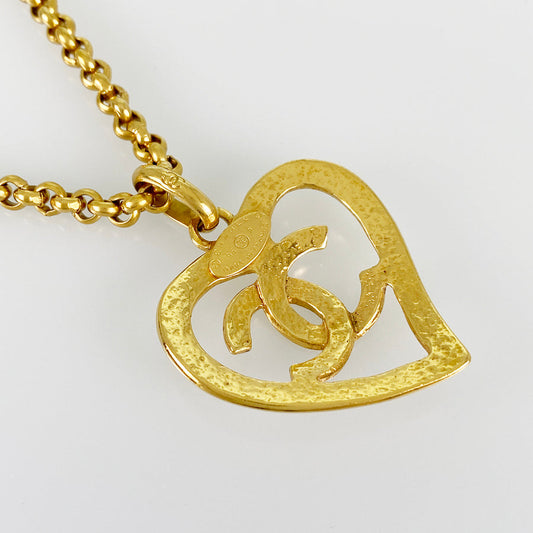 CHANEL COCO Mark Heart Necklace
