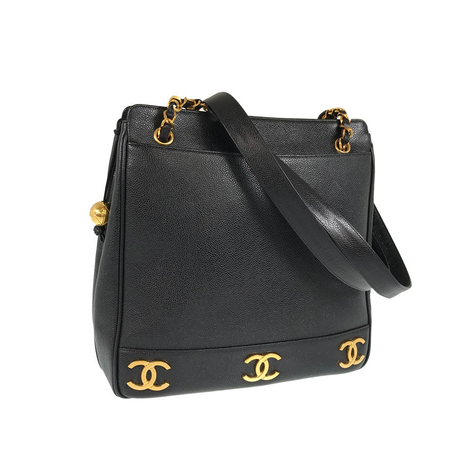 CHANEL Gold Hardware Shoulder Bag