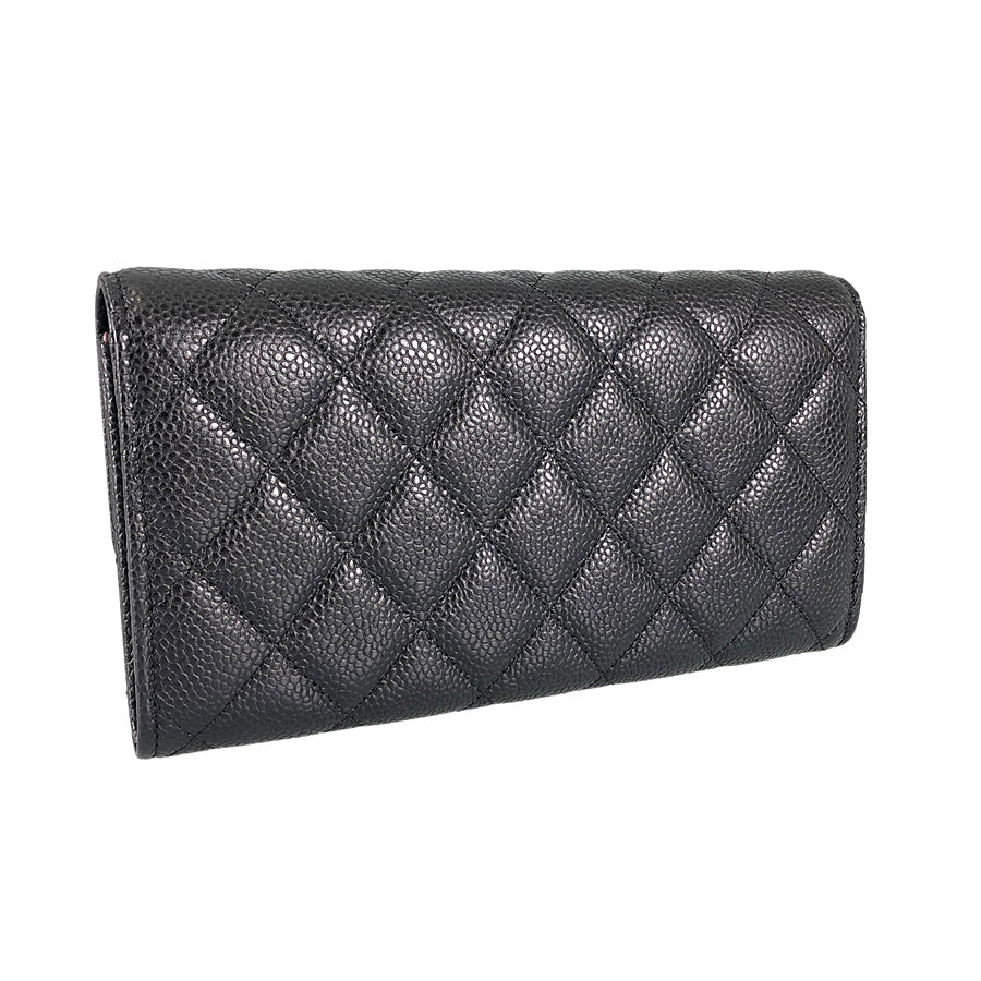 CHANEL Matrasse Silver Hardware purse lid