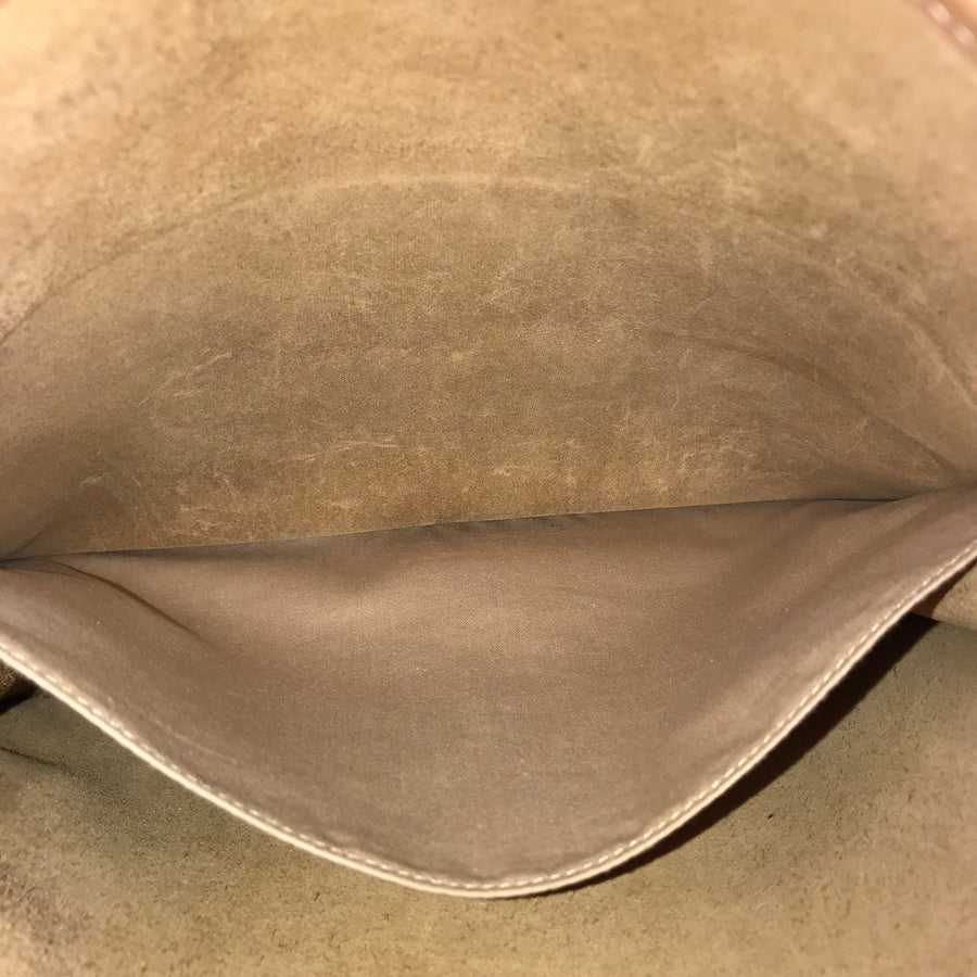 HERMES ?A Made in 1997 Gold Hardware Shoulder Bag