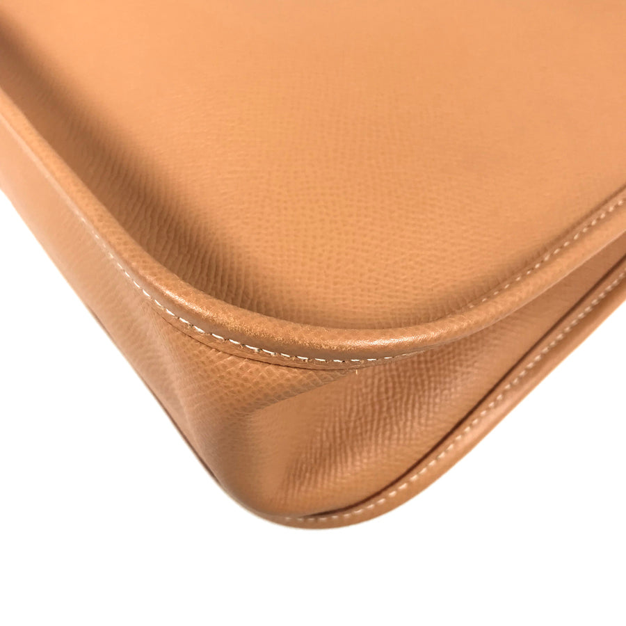 HERMES ?A Made in 1997 Gold Hardware Shoulder Bag