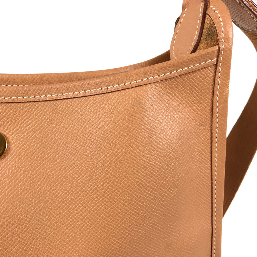 HERMES ?A Made in 1997 Gold Hardware Shoulder Bag